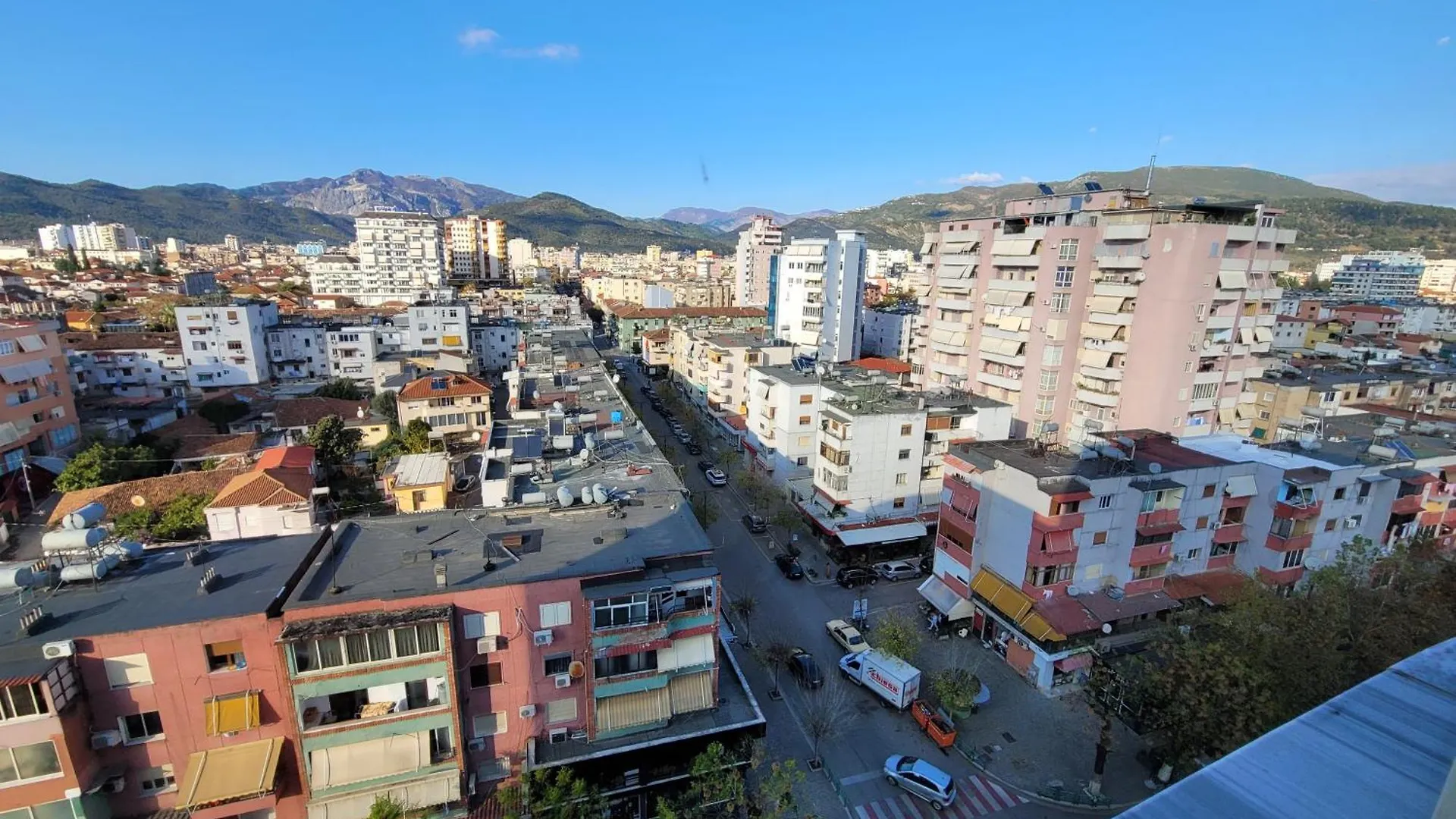 Elbasan Modern Apartment City Center 阿尔巴尼亚
